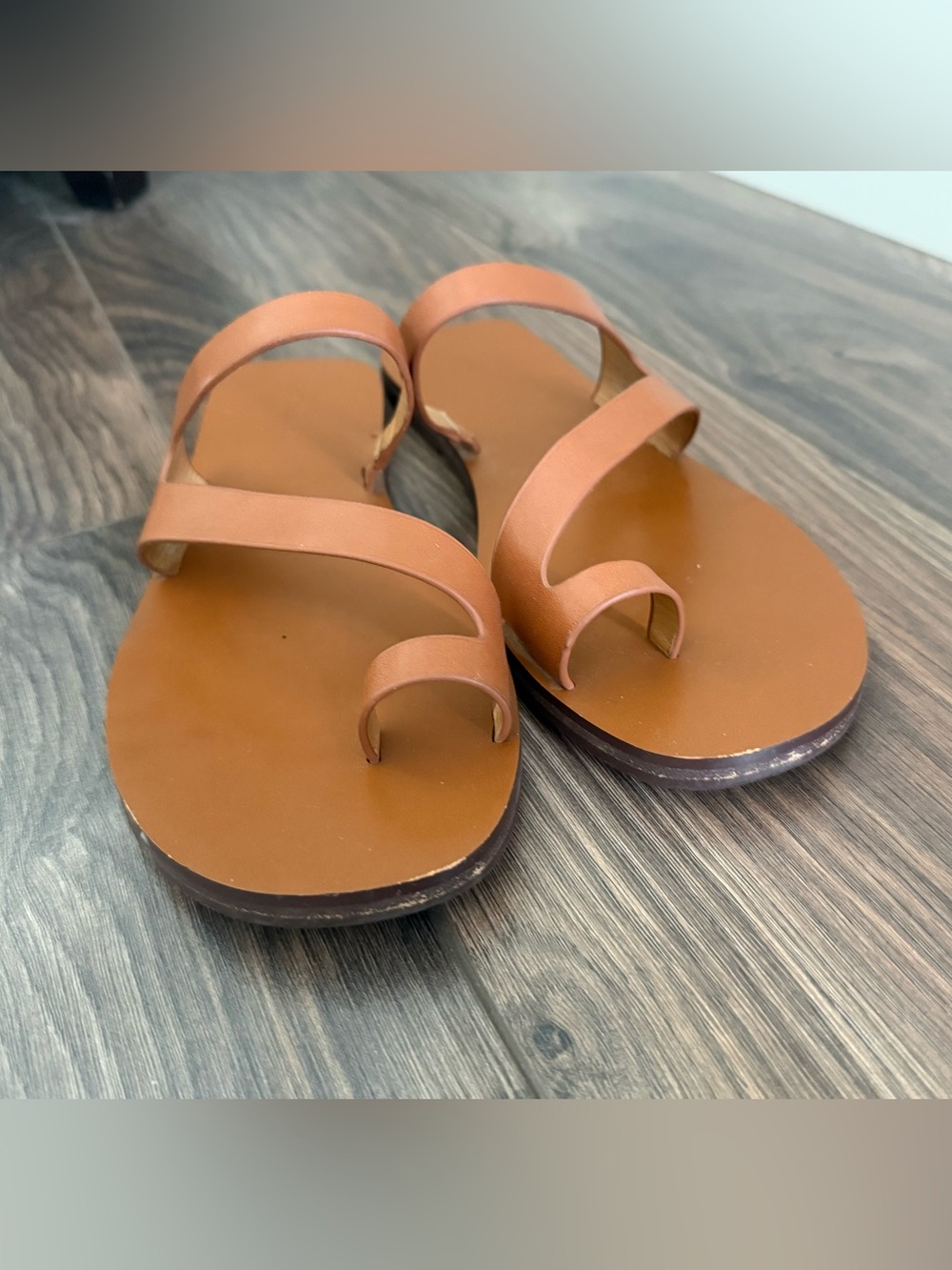 Madewell The Gabi Asymmetric-Strap Sandal - Leather - Picture 5 of 11